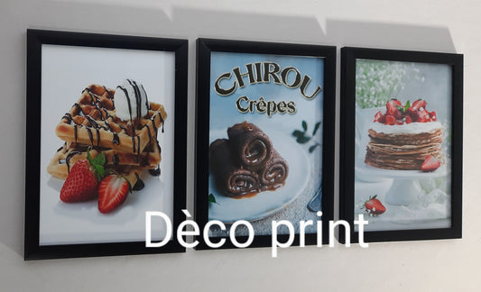 تابلوهات مقاهي بواجهة زجاج أنيقة