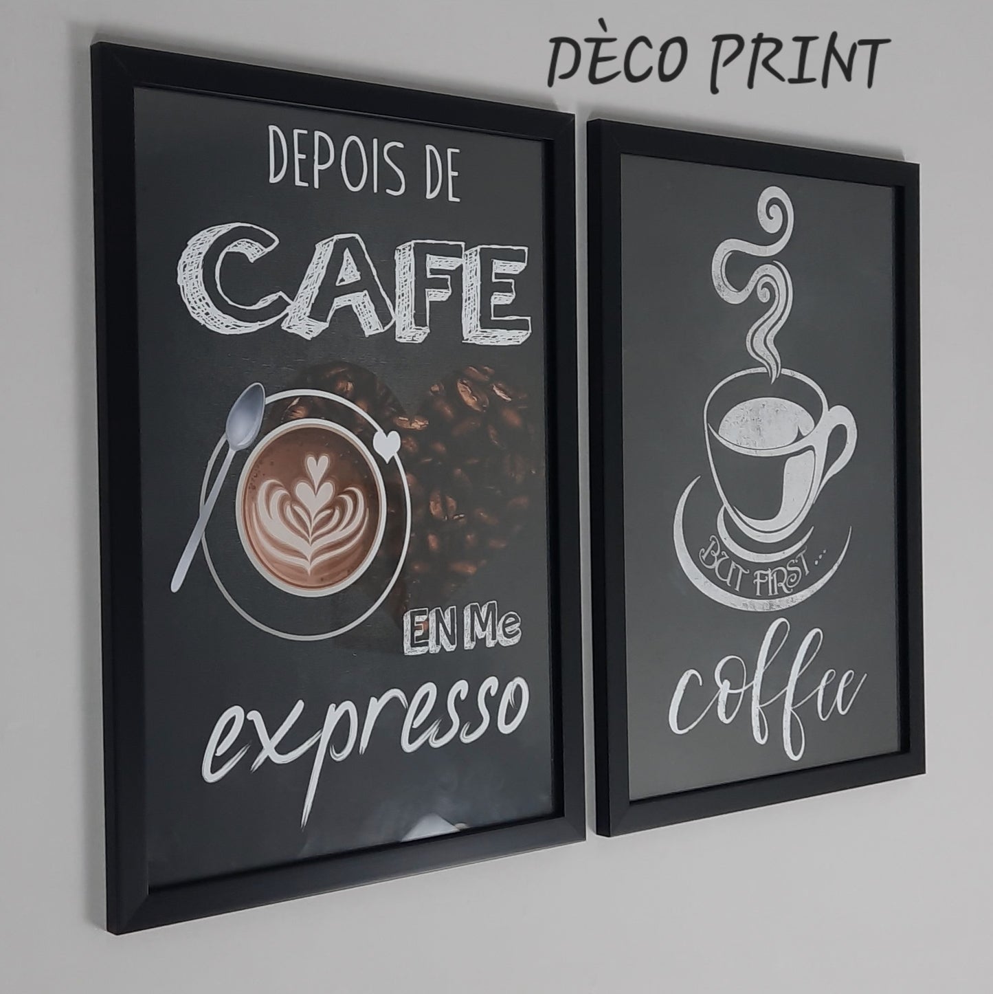 تابلوهات مقاهي بواجهة زجاج أنيقة