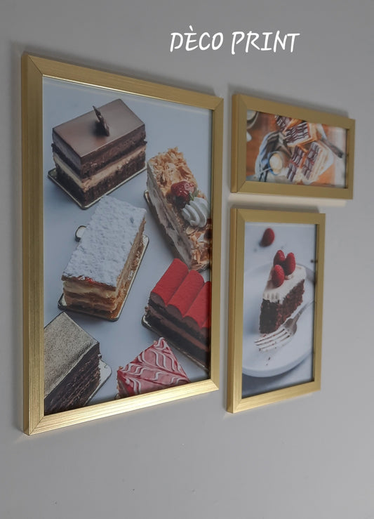 تابلوهات حلويات وباتيسري بواجهة زجاج 🍰