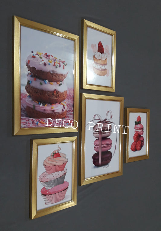 تابلوهات حلويات وباتيسري بواجهة زجاج 🍰