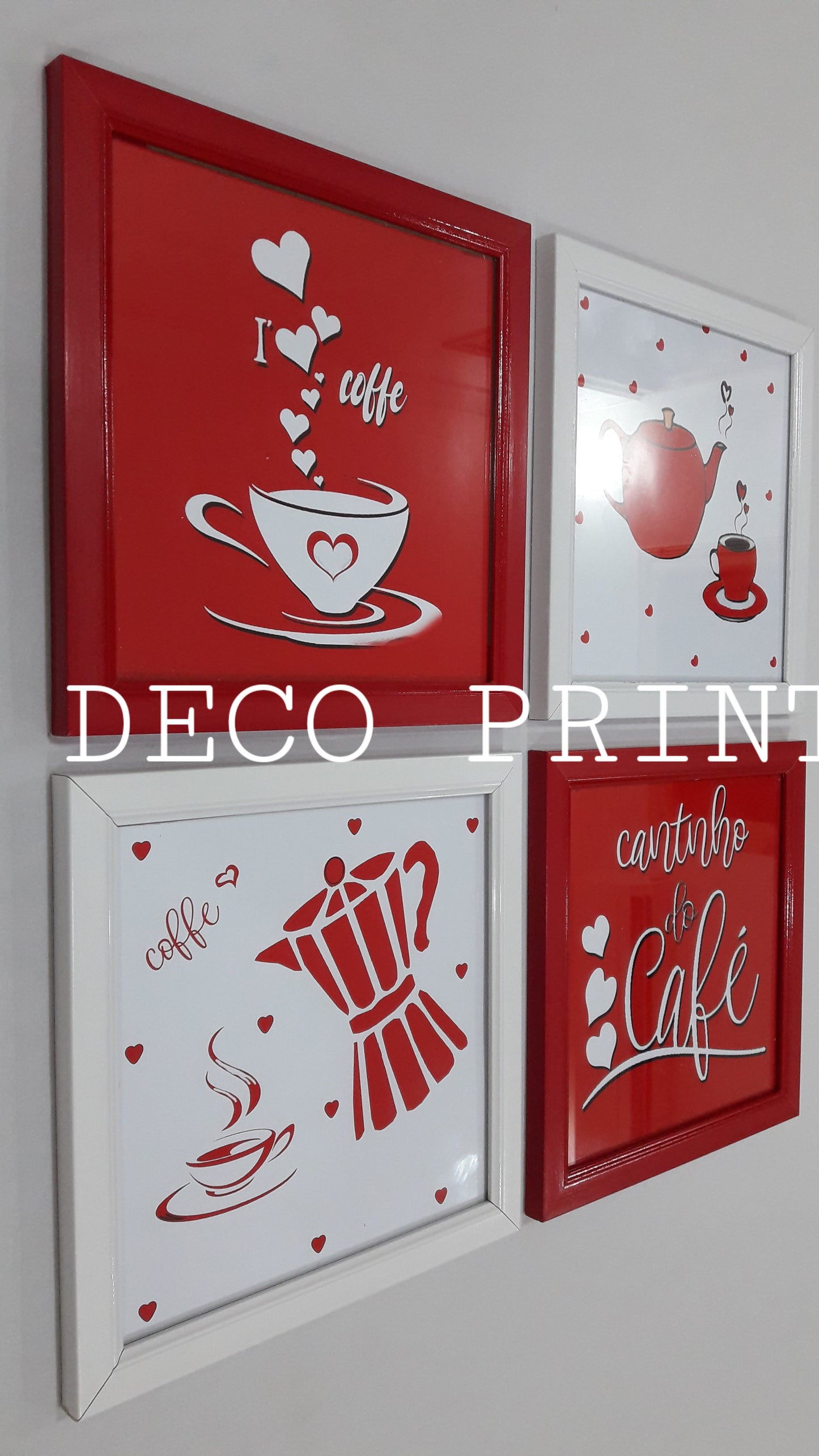 تابلوهات مقاهي بواجهة زجاج أنيقة