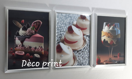 تابلوهات حلويات وباتيسري بواجهة زجاج 🍰