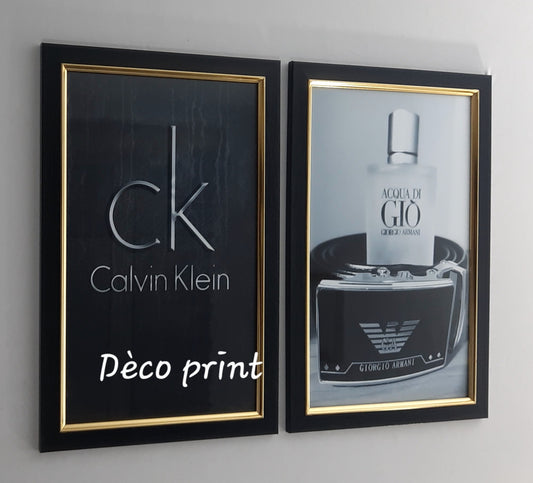 لوحات جدارية خاصة بمحلات الملابس