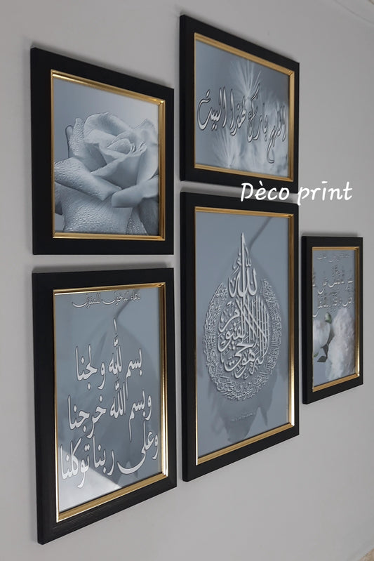 لوحات جدارية خاصة بالرواق و الصالونات