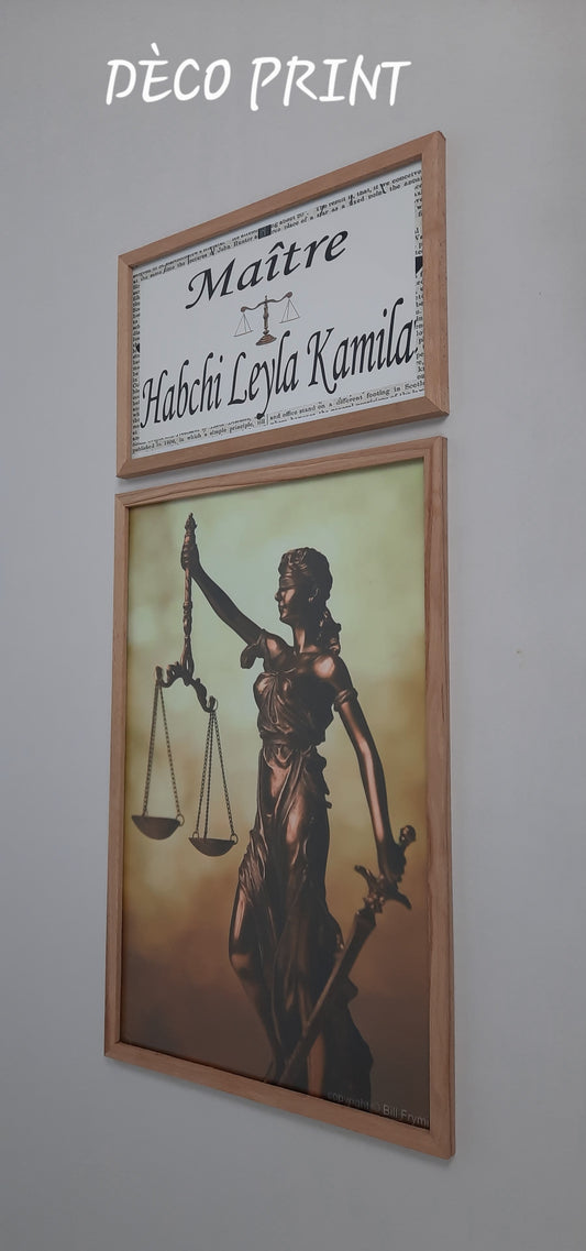 لوحات جدارية خاصة بمكاتب محامي