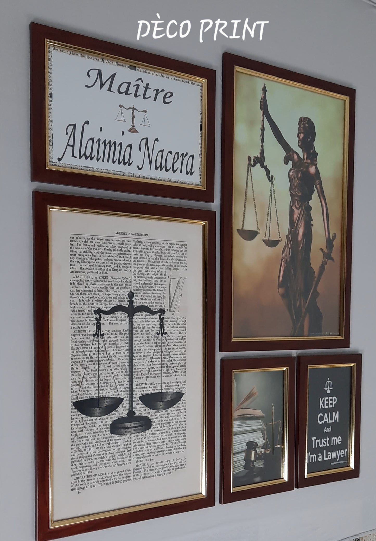 لوحات جدارية خاصة بمكاتب محامي
