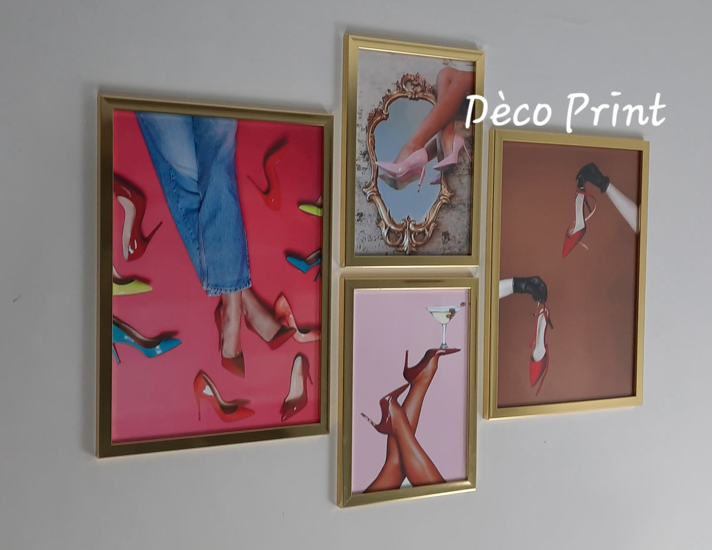 لوحات جدارية خاصة بمحلات ملابس النساء