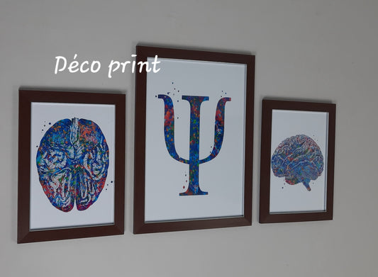 لوحات جدارية خاصة بعيادة الطب النفسي