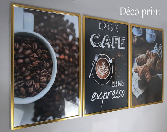 تابلوهات   مقاهي  بواجهة زجاج أنيقة